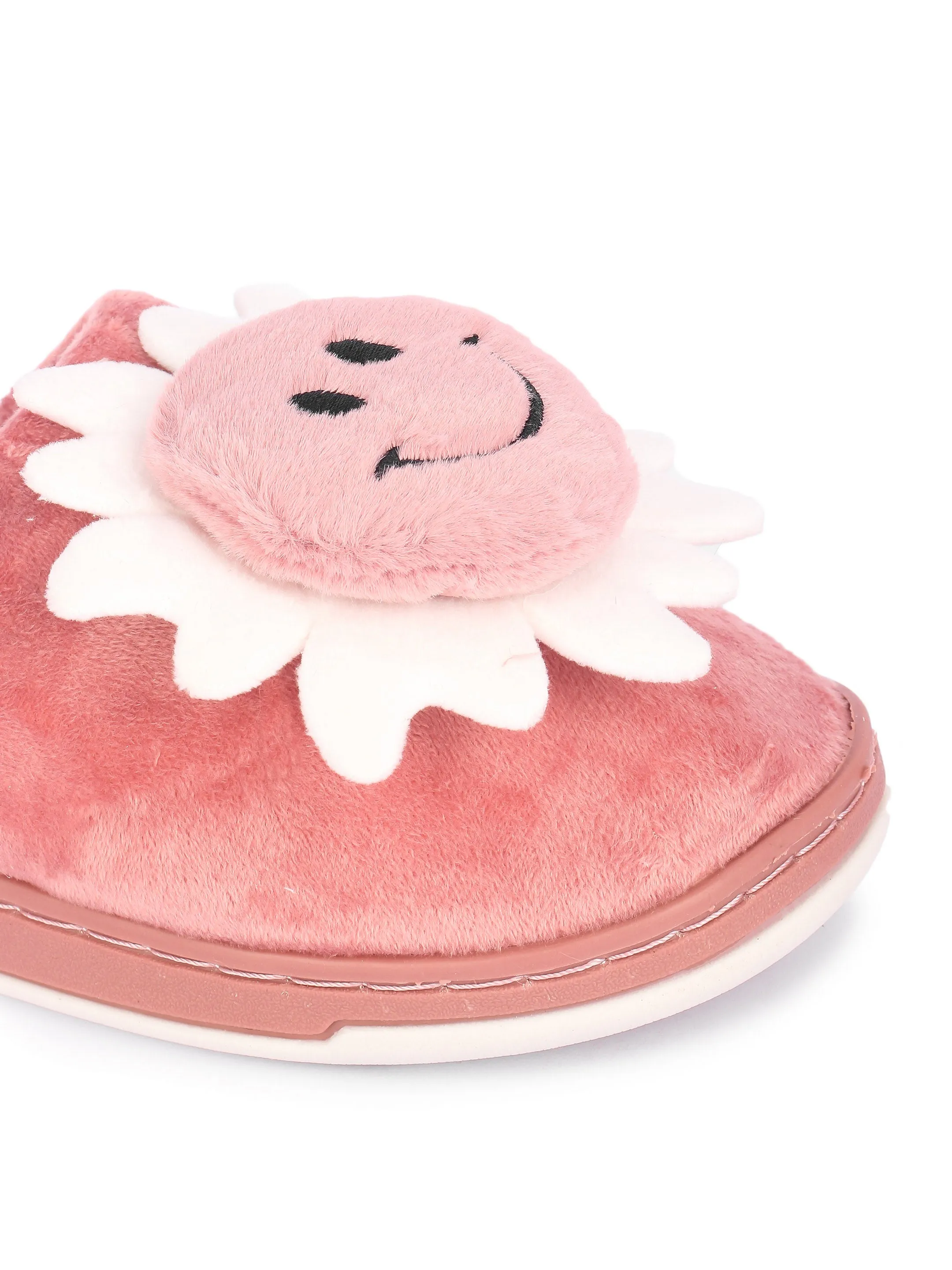 Brauch Women's Pink Smiley Fur Winter Slippers