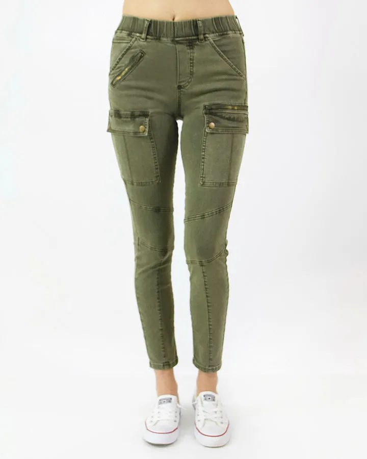 Grace & Lace Cargo Jeggings in Olive