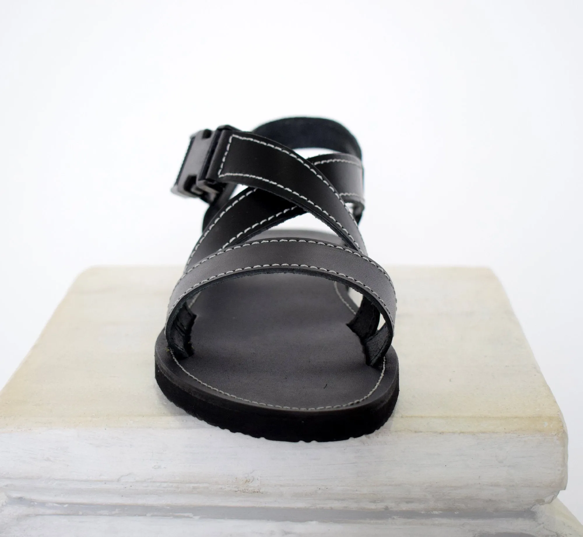 Men's shoes handmade with genuine leather.