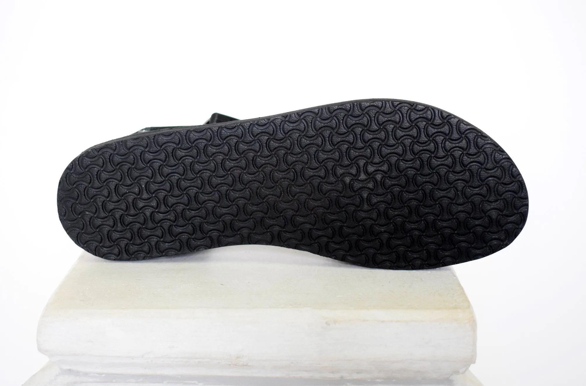 Men's shoes handmade with genuine leather.