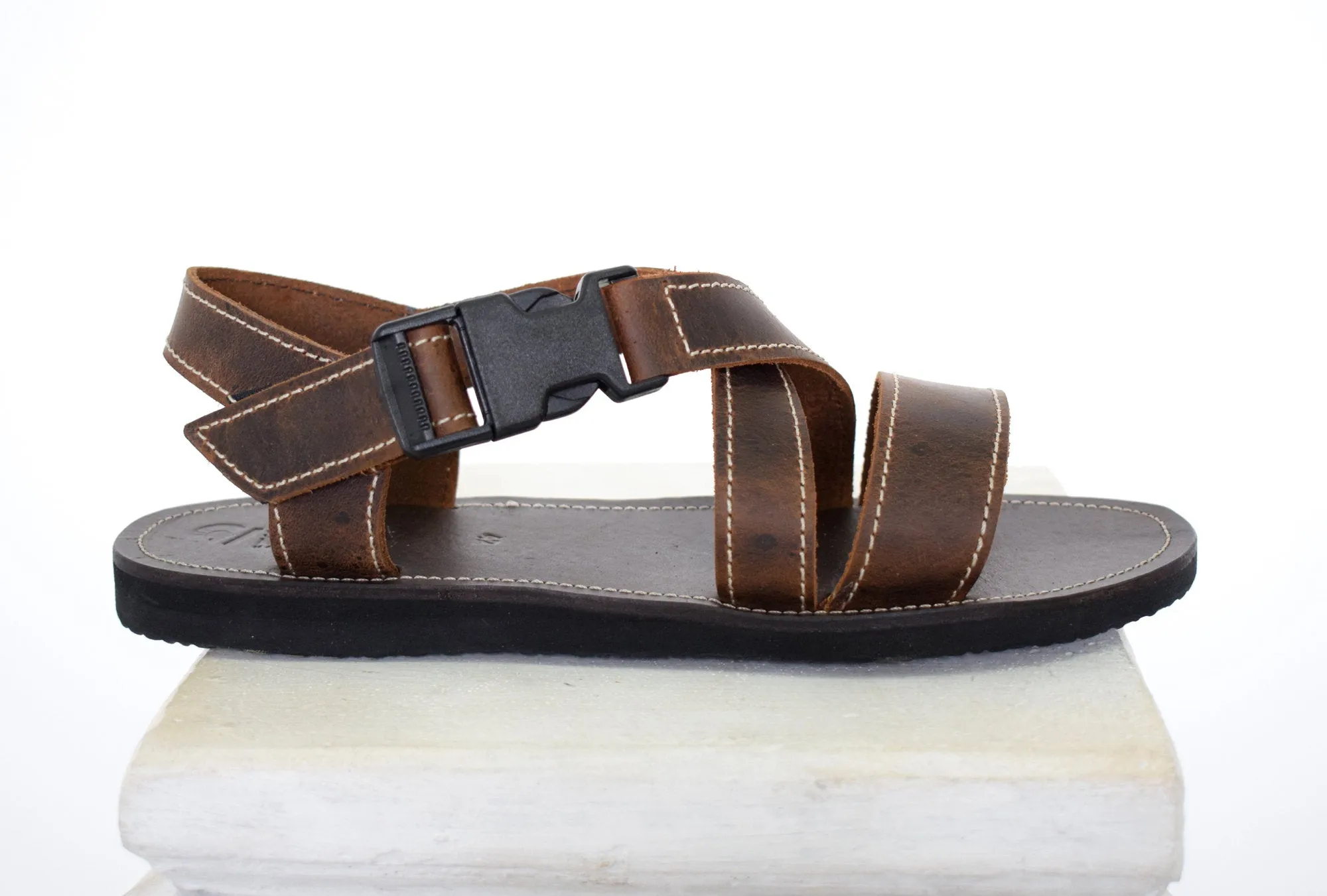 Men's shoes handmade with genuine leather.